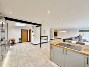 Photo 9- click for photo gallery